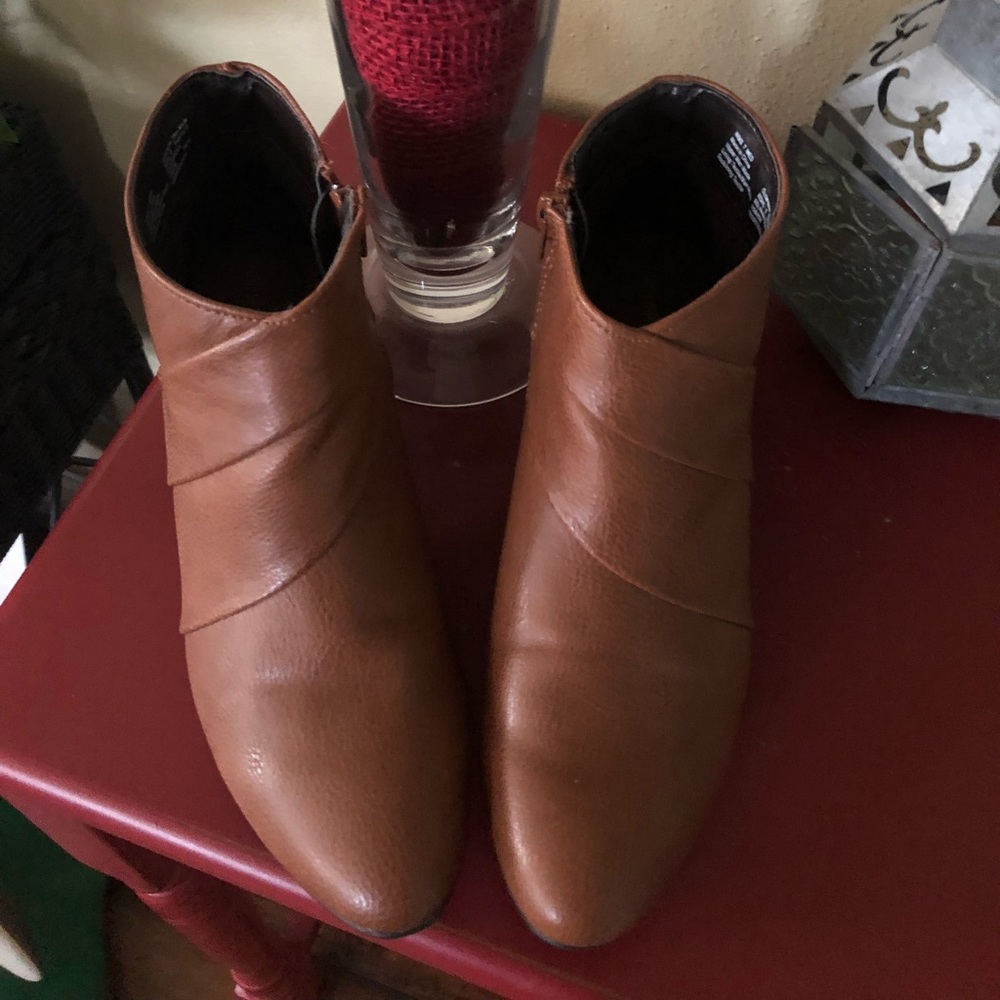 Brown ankle boots